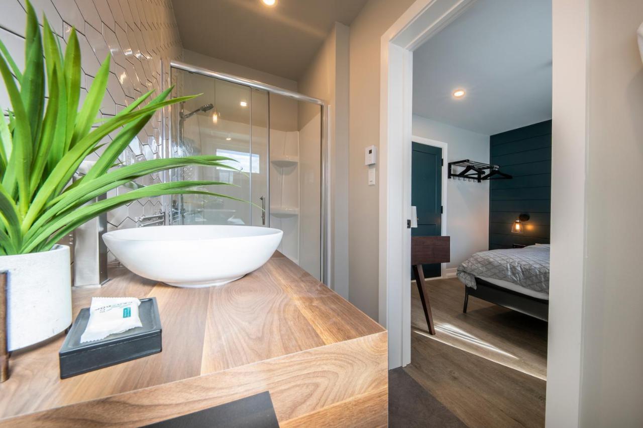 Square Victoria Maison Hoteliere East Angus Екстериор снимка