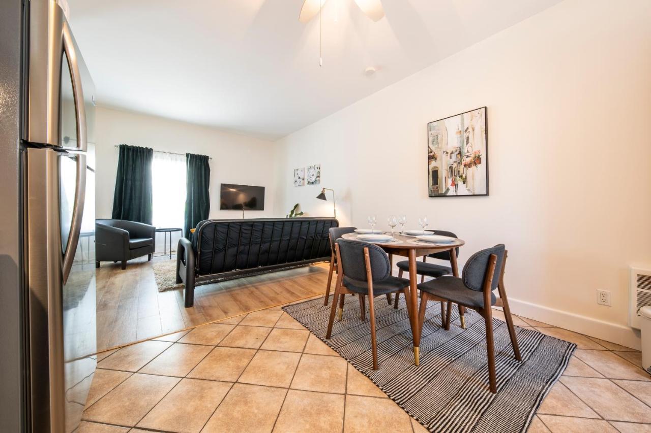 Square Victoria Maison Hoteliere East Angus Екстериор снимка